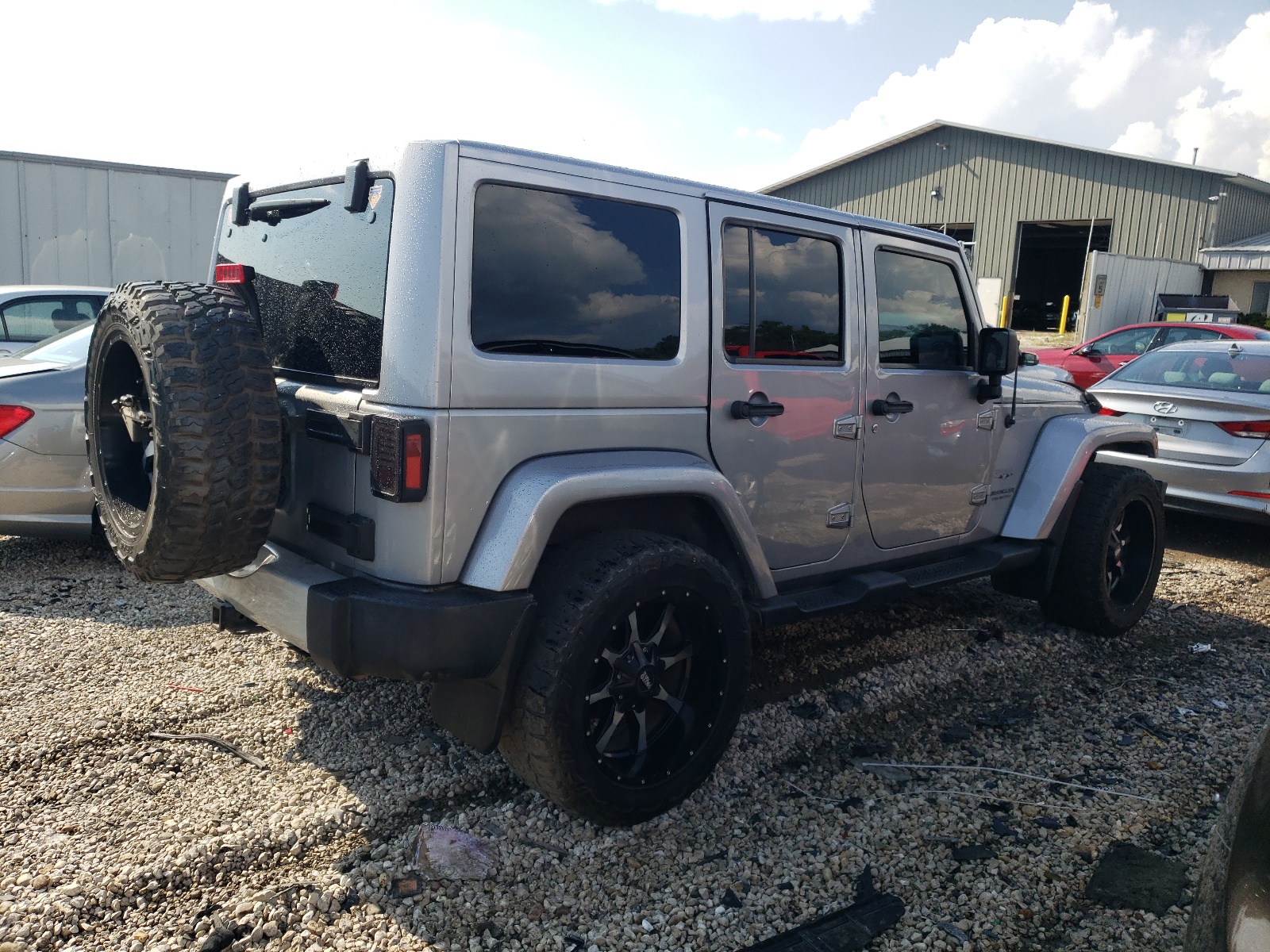 1C4BJWEG4EL313430 2014 Jeep Wrangler Unlimited Sahara 1C4BJWEG4EL313430 2014 Jeep Wrangler Unlimited Sahara