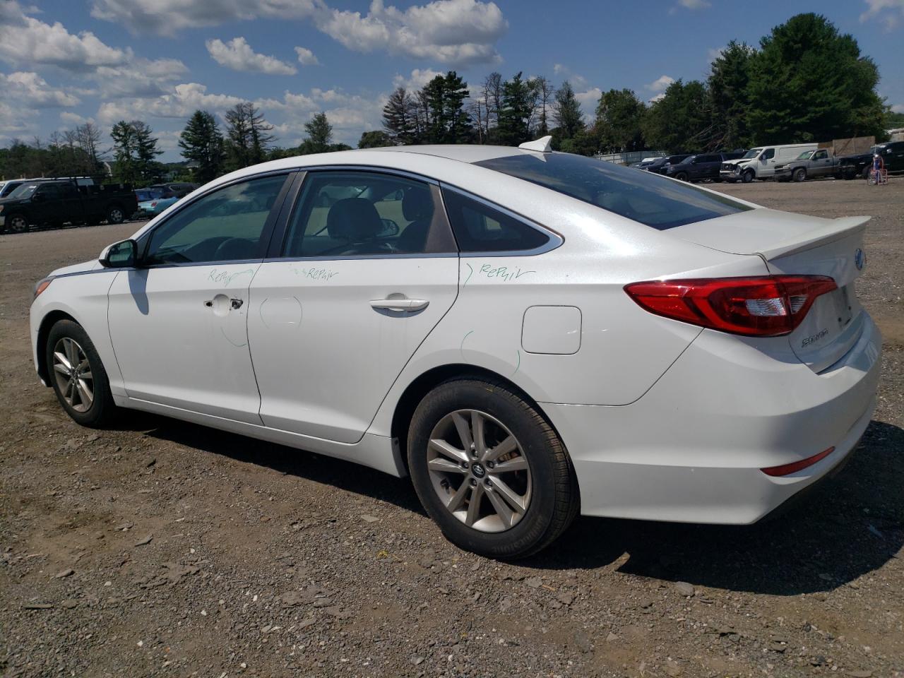 5NPE24AF5FH022047 2015 Hyundai Sonata Se