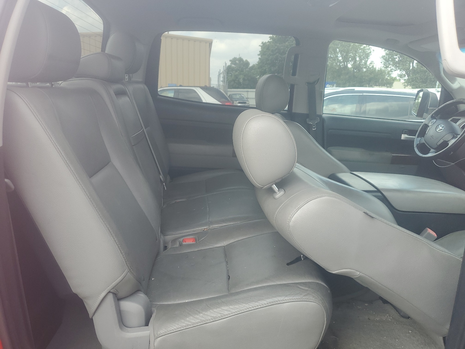 5TFHY5F19BX187497 2011 Toyota Tundra Crewmax Limited