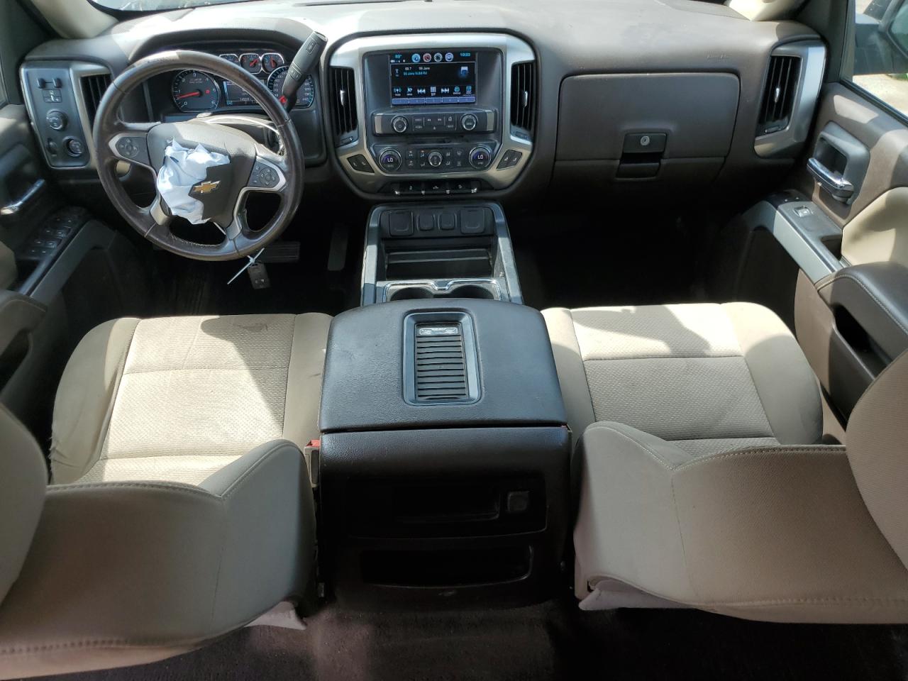 3GCUKREC0JG241055 2018 Chevrolet Silverado K1500 Lt