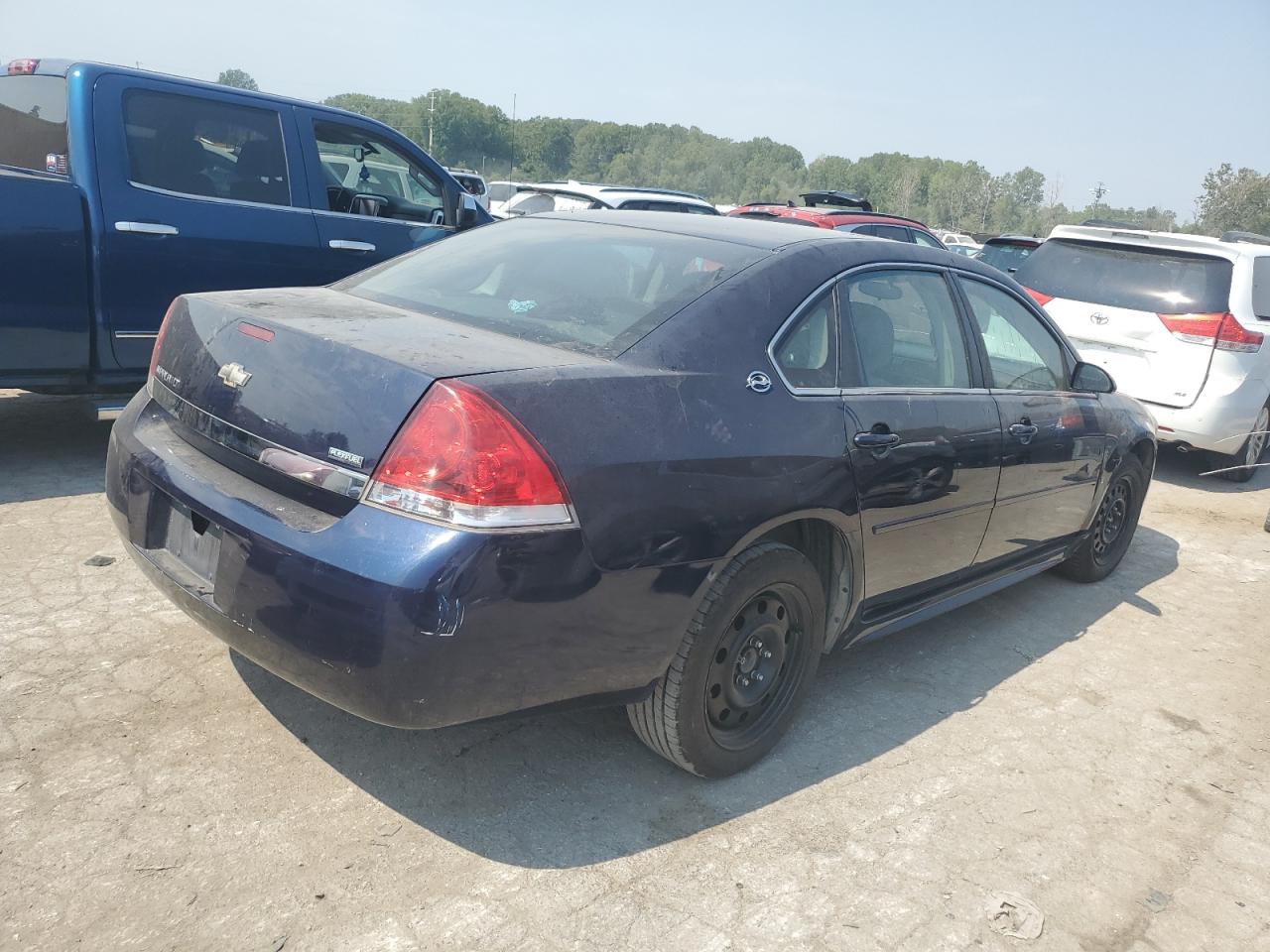 2009 Chevrolet Impala - Image 3