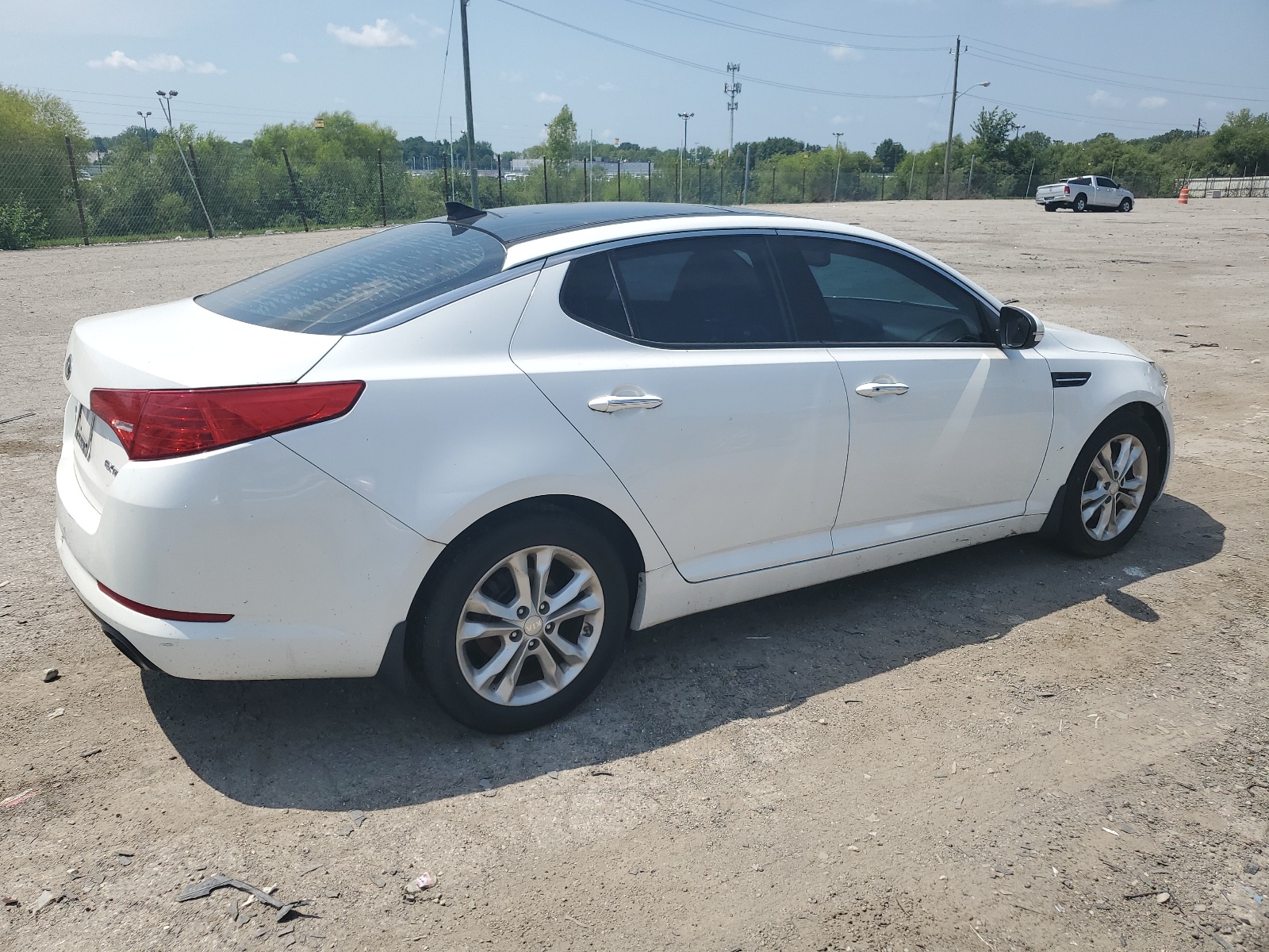 5XXGN4A75DG090916 2013 Kia Optima Ex