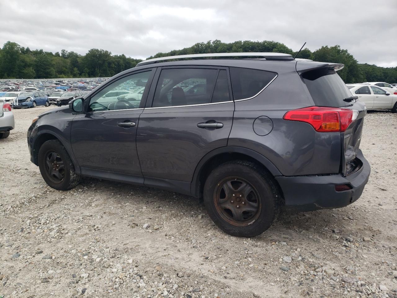 2T3BFREV9FW327369 2015 TOYOTA RAV 4 - Image 2