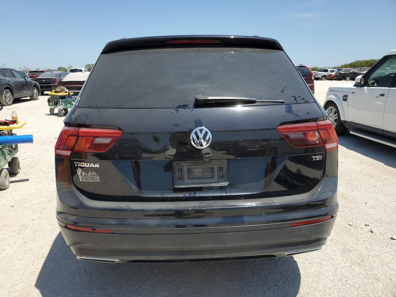 2018 Volkswagen Tiguan S VIN: 3VV1B7AX0JM036998 Lot: 67770014