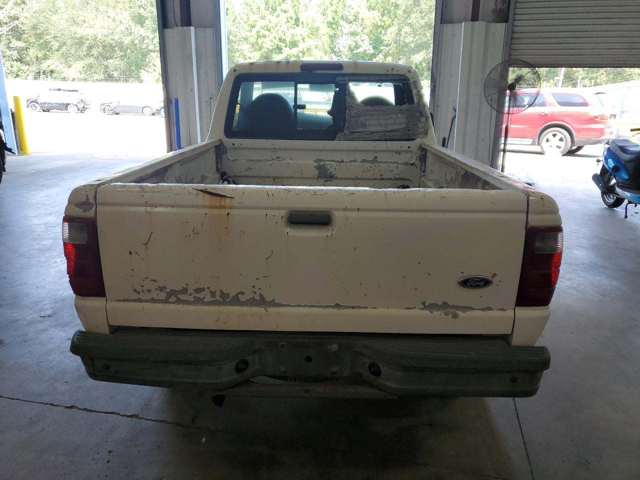 2002 Ford Ranger VIN: 1FTYR10D32TA14073 Lot: 64108034