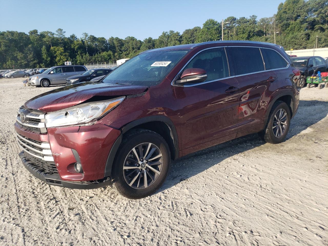 5TDKZRFH1HS197043 2017 TOYOTA HIGHLANDER - Image 1