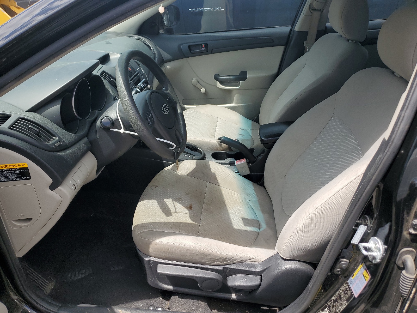 KNAFT4A23A5182464 2010 Kia Forte Lx