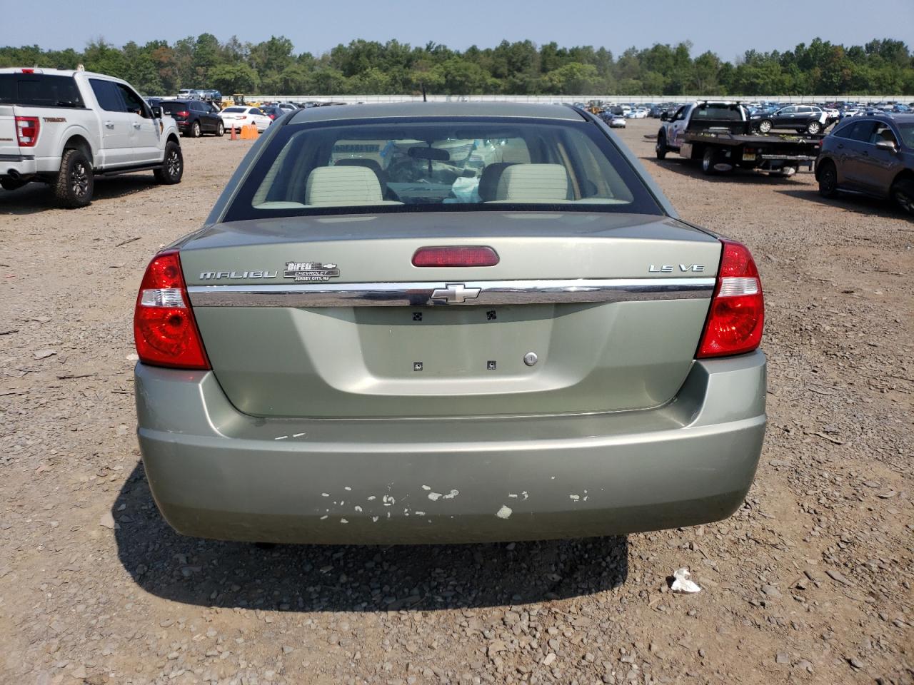 2005 Chevrolet Malibu Ls VIN: 1G1ZT52865F243694 Lot: 67184364