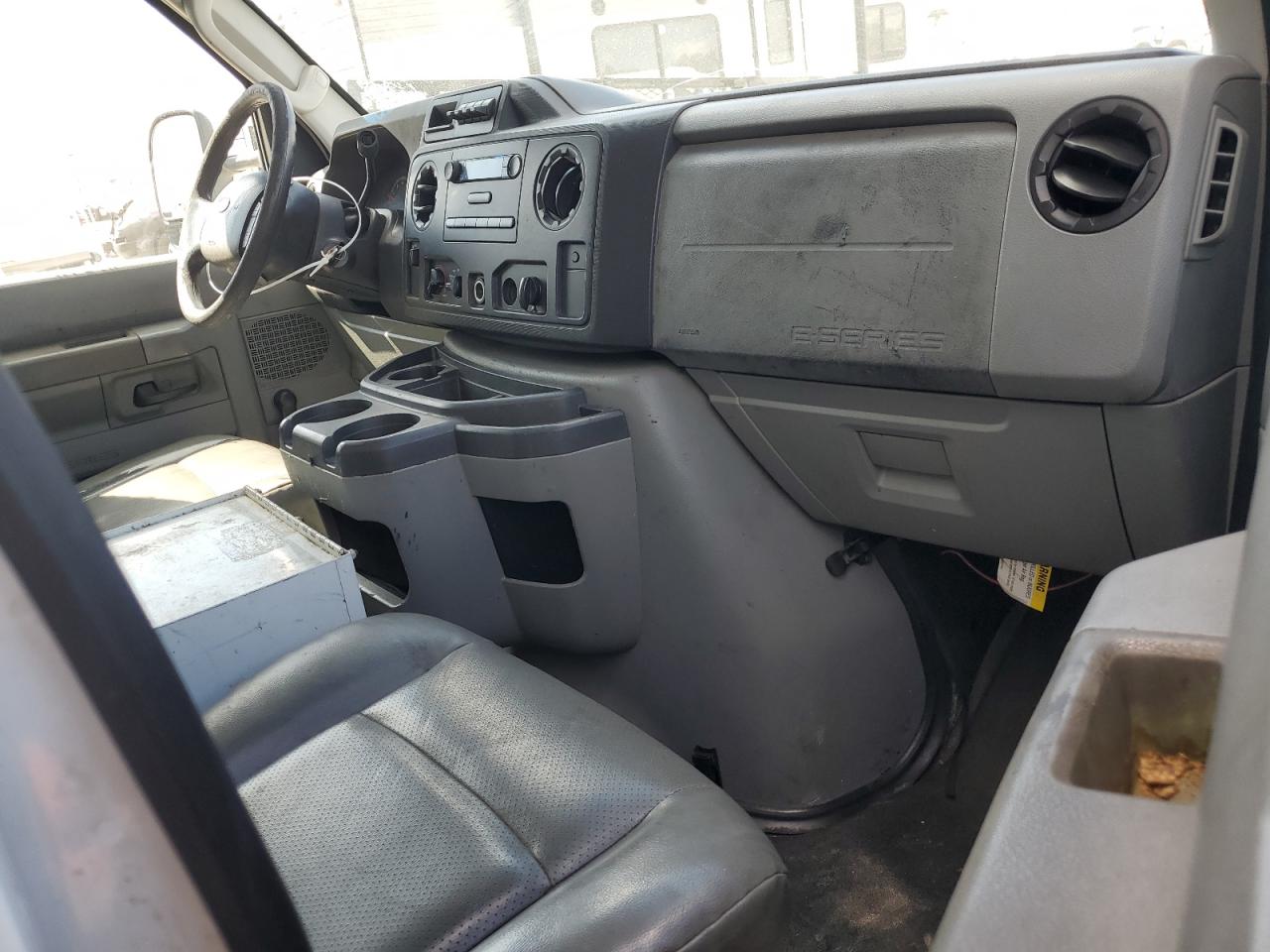 2011 Ford Econoline E450 Super Duty Cutaway Van VIN: 1FDXE4FS4BDA68339 Lot: 67671744