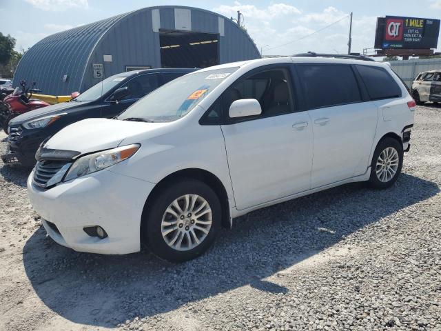 2012 Toyota Sienna Xle