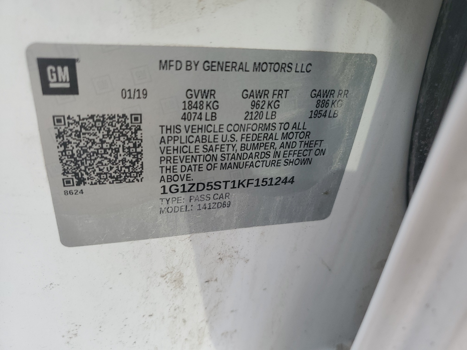 1G1ZD5ST1KF151244 2019 Chevrolet Malibu Lt