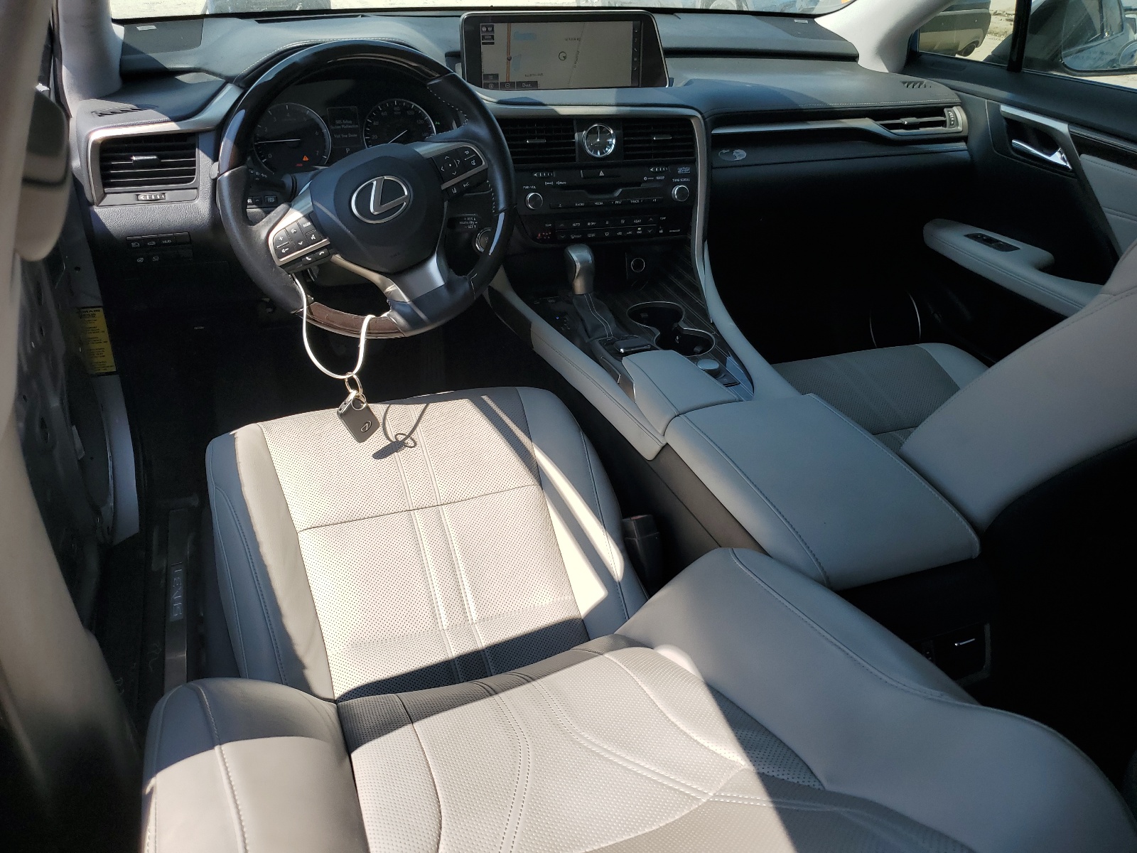 JTJGZKCAXJ2008582 2018 Lexus Rx 350 L