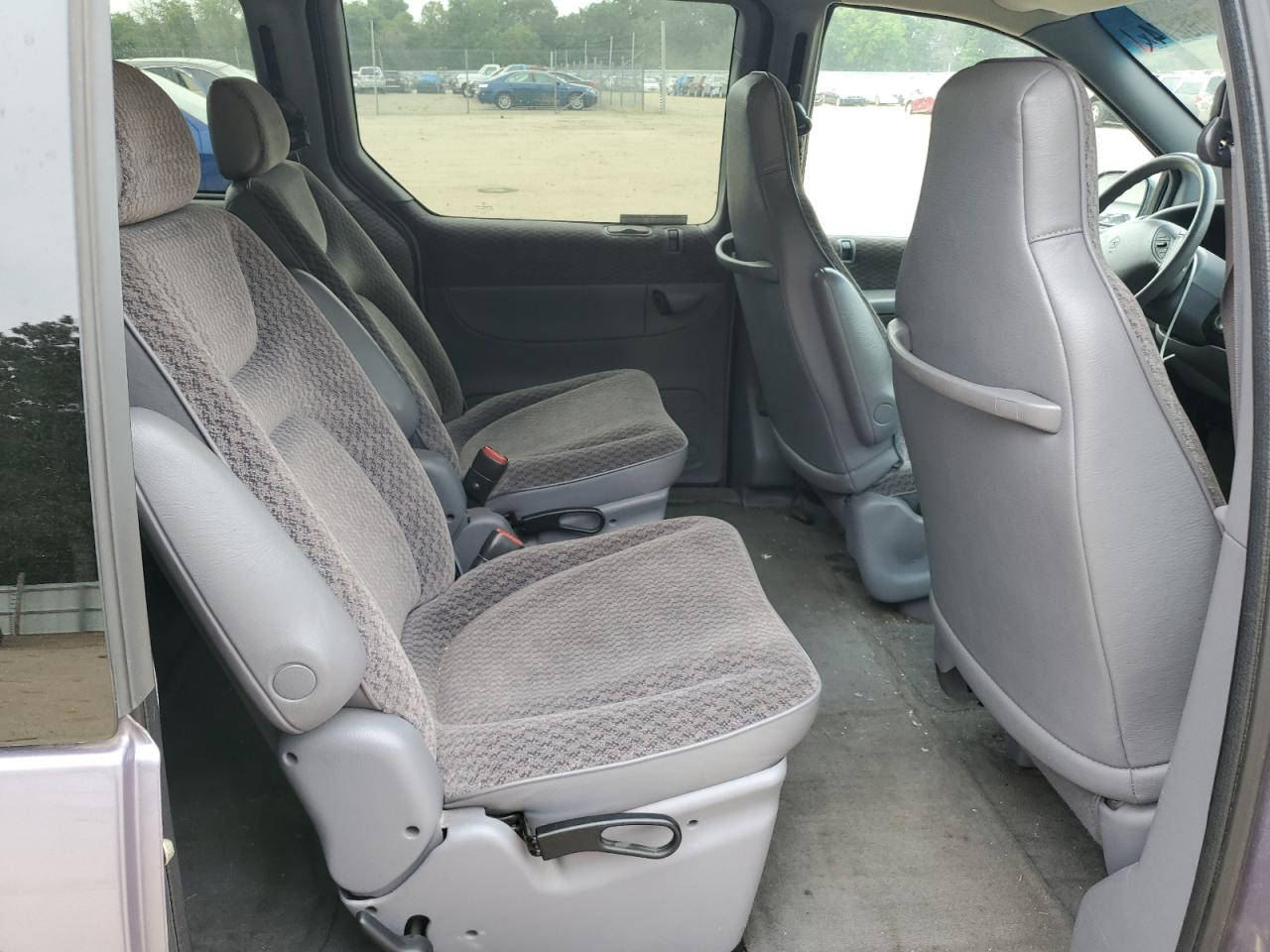 1998 Dodge Grand Caravan Se VIN: 2B4GP44RXWR579651 Lot: 68056274