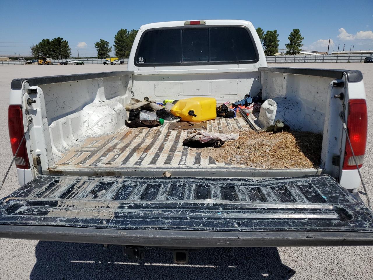 2000 Ford F350 Srw Super Duty VIN: 1FTSW31F6YEC45217 Lot: 67530554