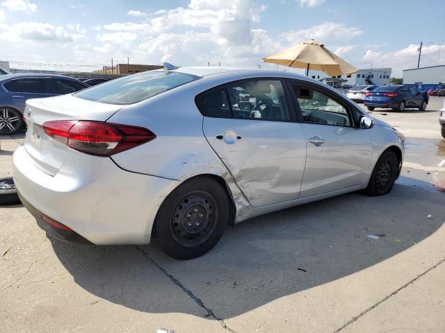  KIA FORTE 2018 Srebrny