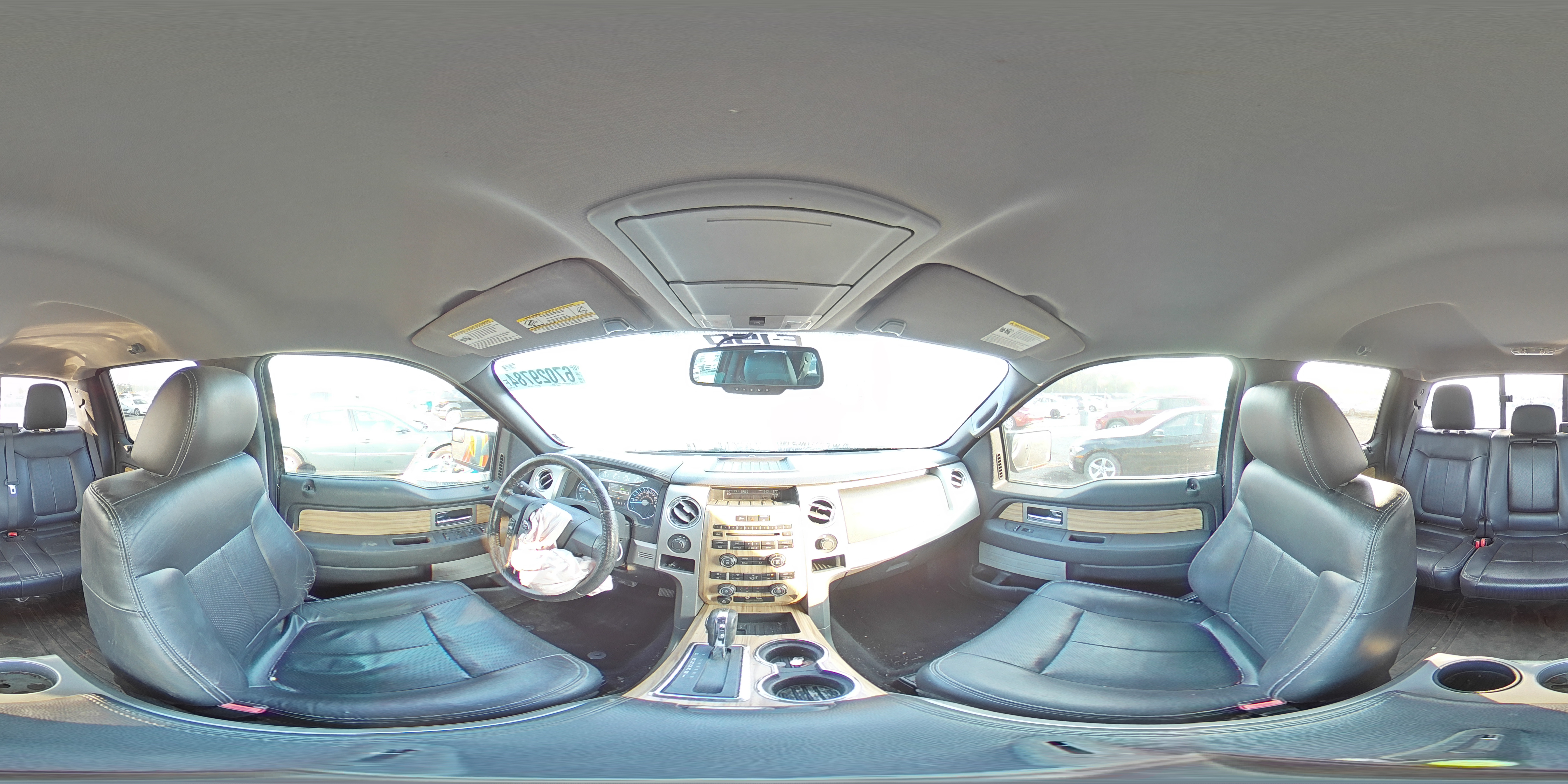 2011 Ford F-150 - Image 13