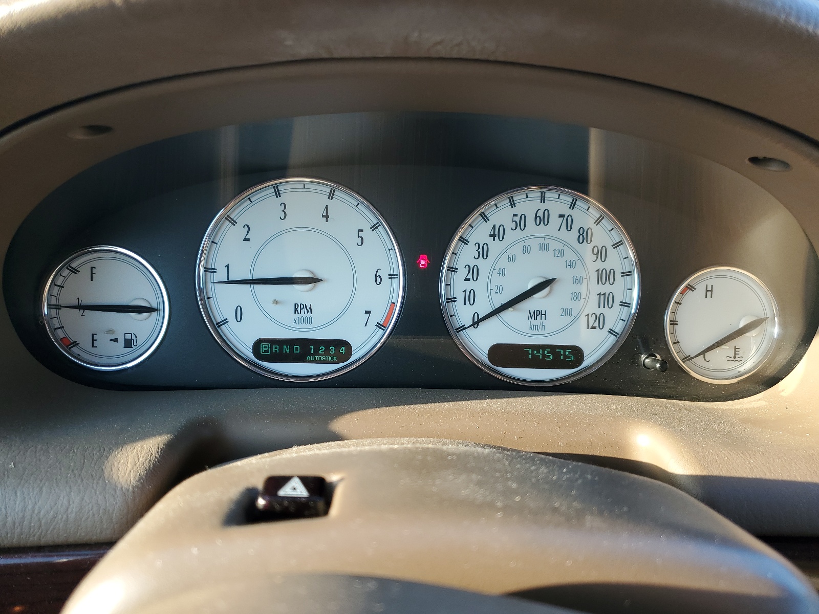 2C3HE66G1XH714810 1999 Chrysler 300M