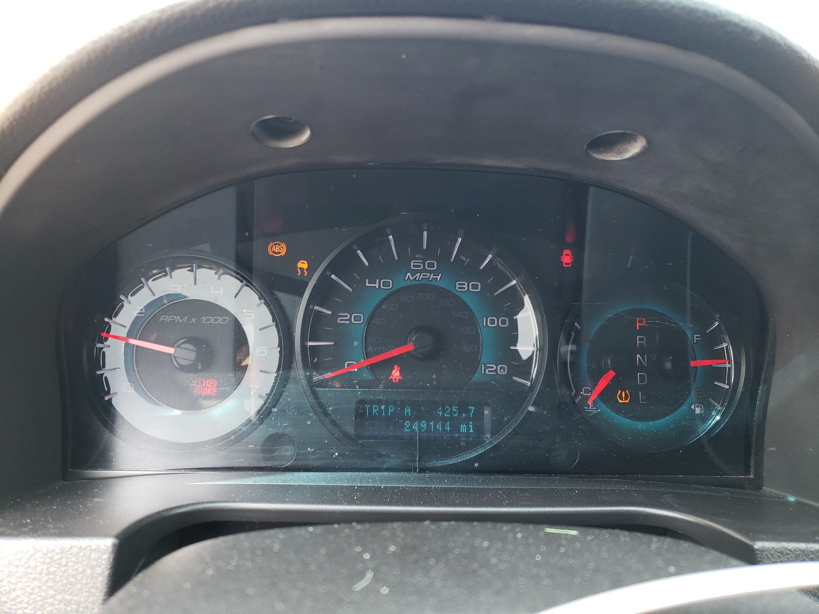 3FAHP0HA1BR238296 2011 Ford Fusion Se