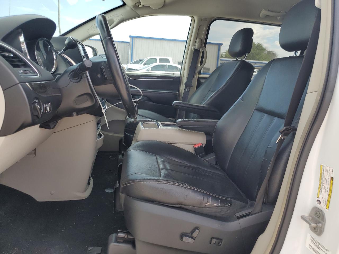 2014 Chrysler Town & Country Touring VIN: 2C4RC1BG2ER158075 Lot: 67456164