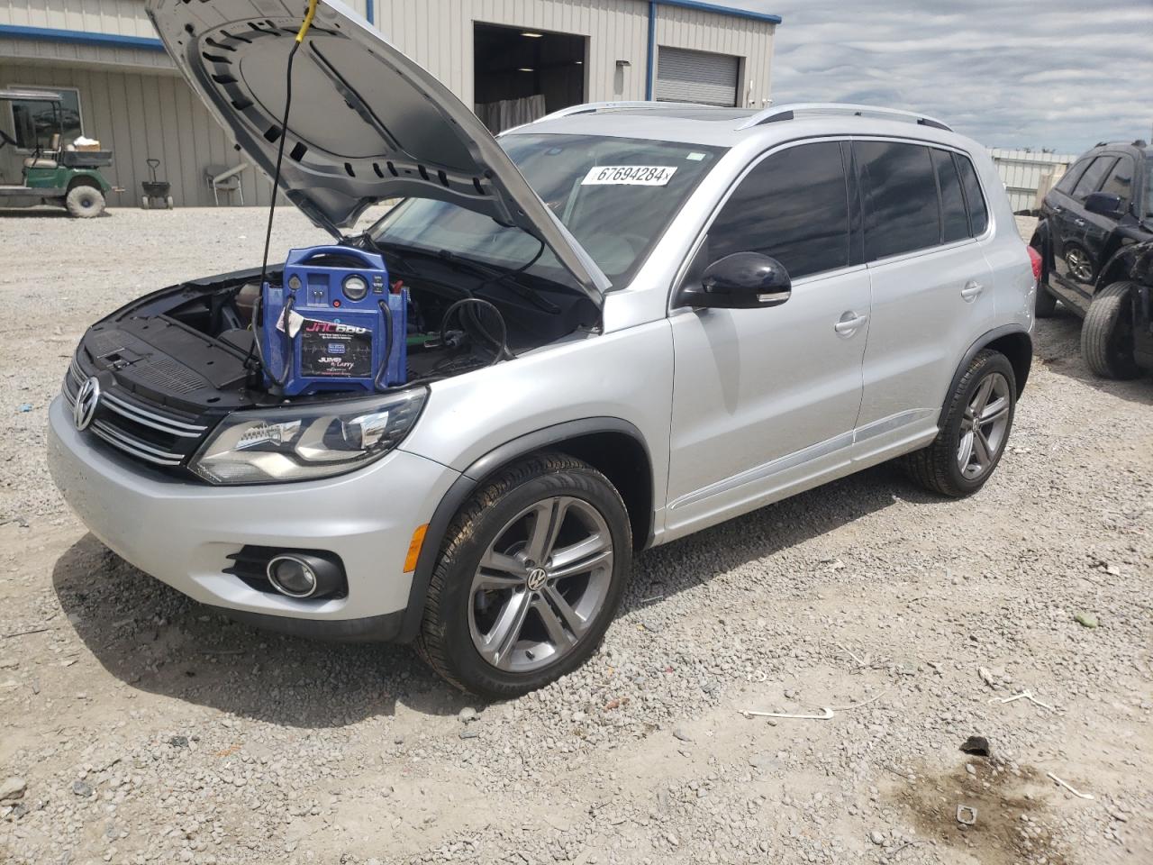 WVGUV7AX2HW507669 2017 VOLKSWAGEN TIGUAN - Image 1