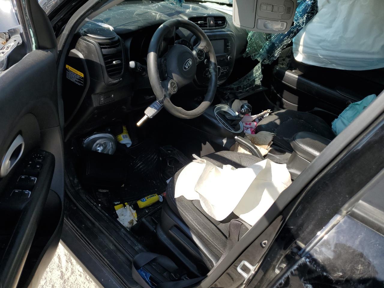 2017 Kia Soul + VIN: KNDJP3A55H7412025 Lot: 68670724