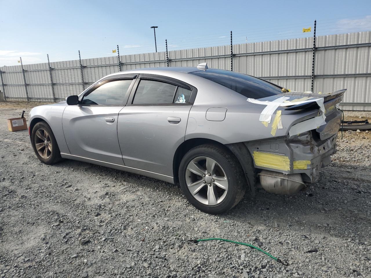 2C3CDXHG9GH227550 2016 DODGE CHARGER - Image 2