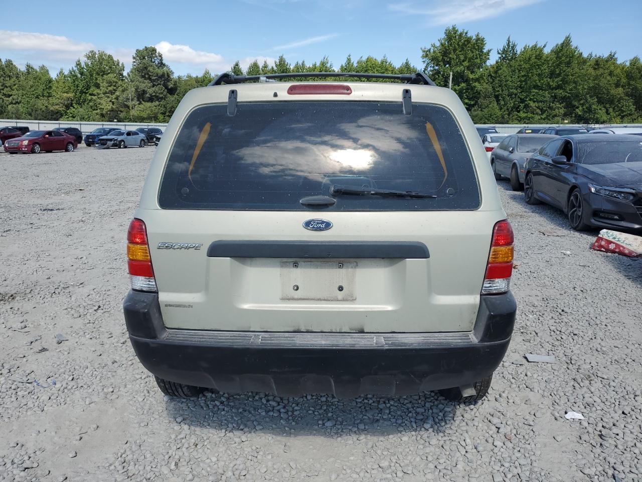 1FMCU02194DA23228 2004 Ford Escape Xls