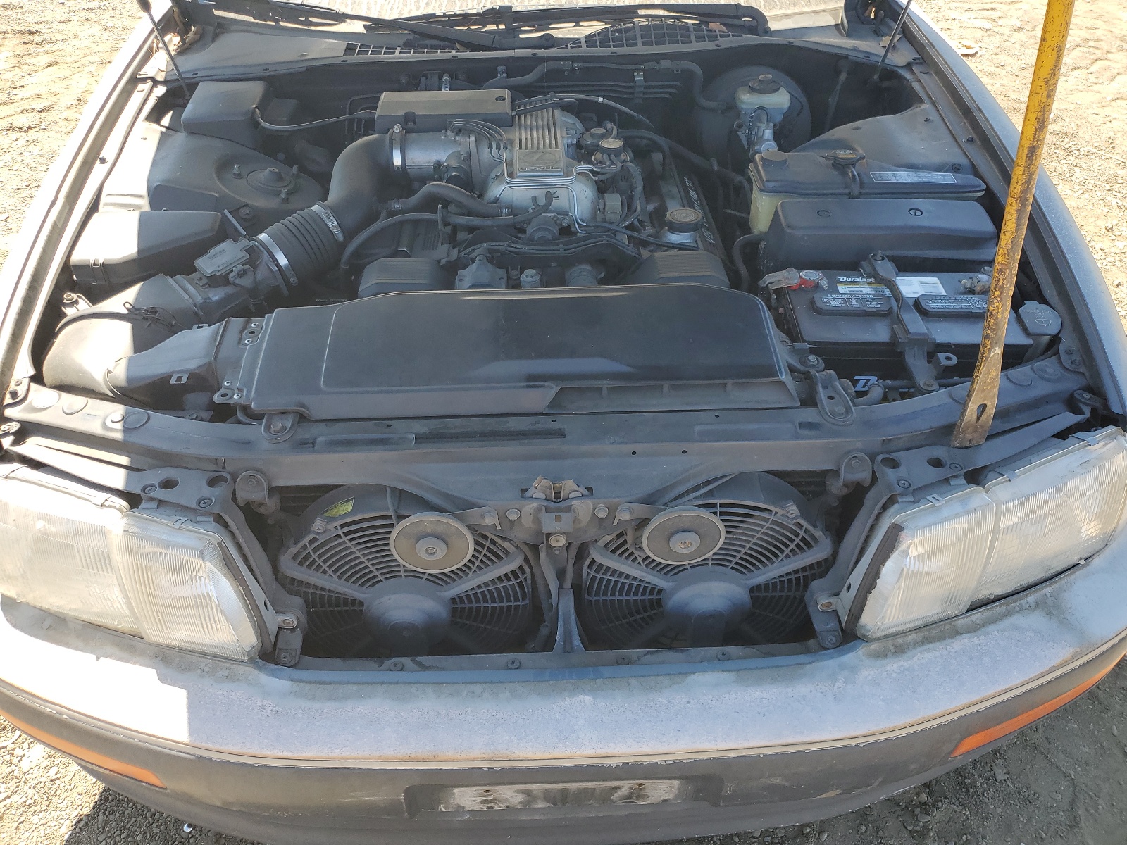 JT8UF11E3L0002599 1990 Lexus Ls 400