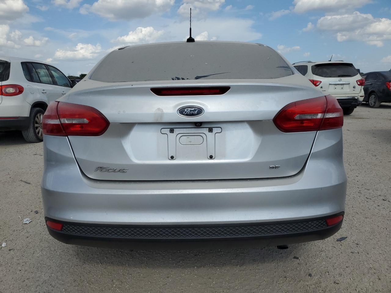 2017 Ford Focus Se VIN: 1FADP3F26HL278425 Lot: 67348854