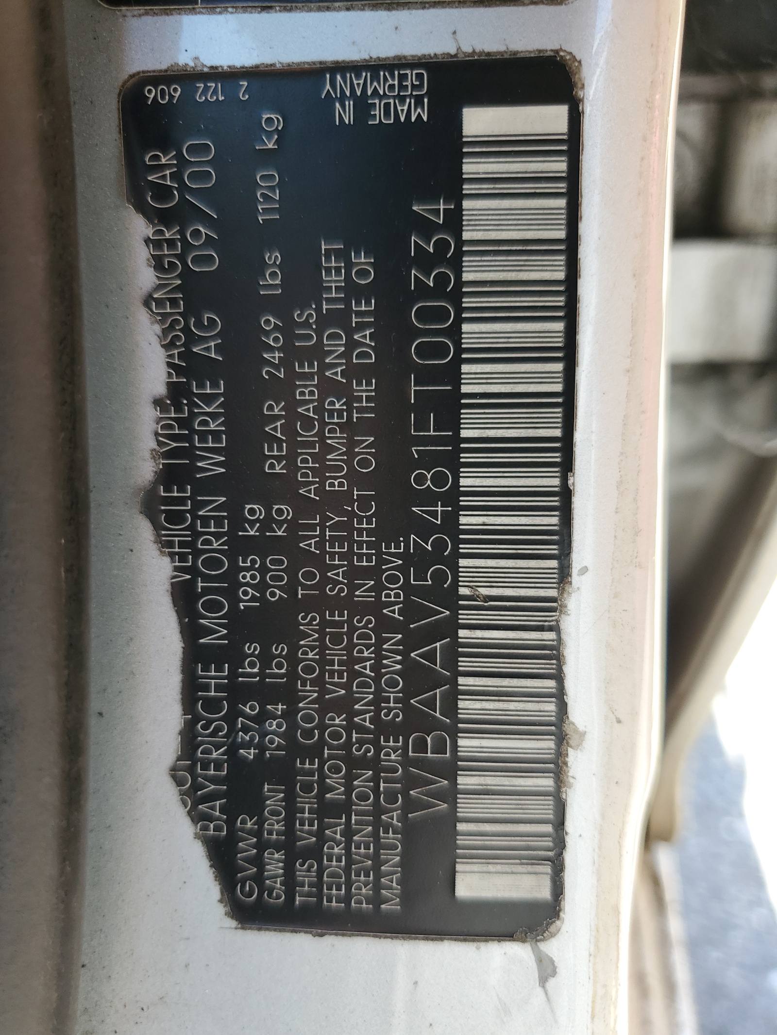 WBAAV53481FT00334 2001 BMW 330 I