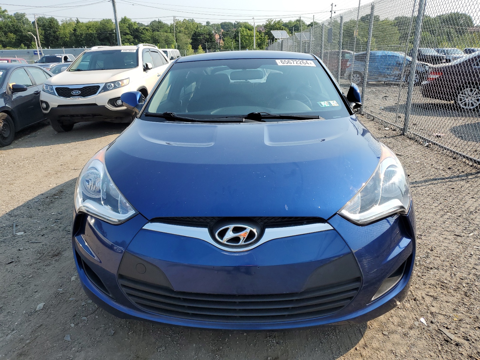 2016 Hyundai Veloster vin: KMHTC6AD4GU262613