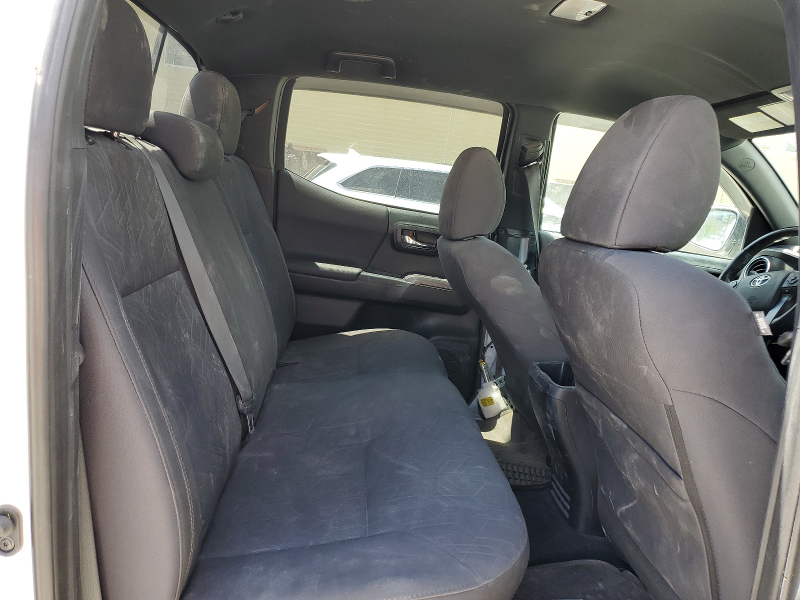 5TFCZ5AN4HX055063 2017 Toyota Tacoma Double Cab