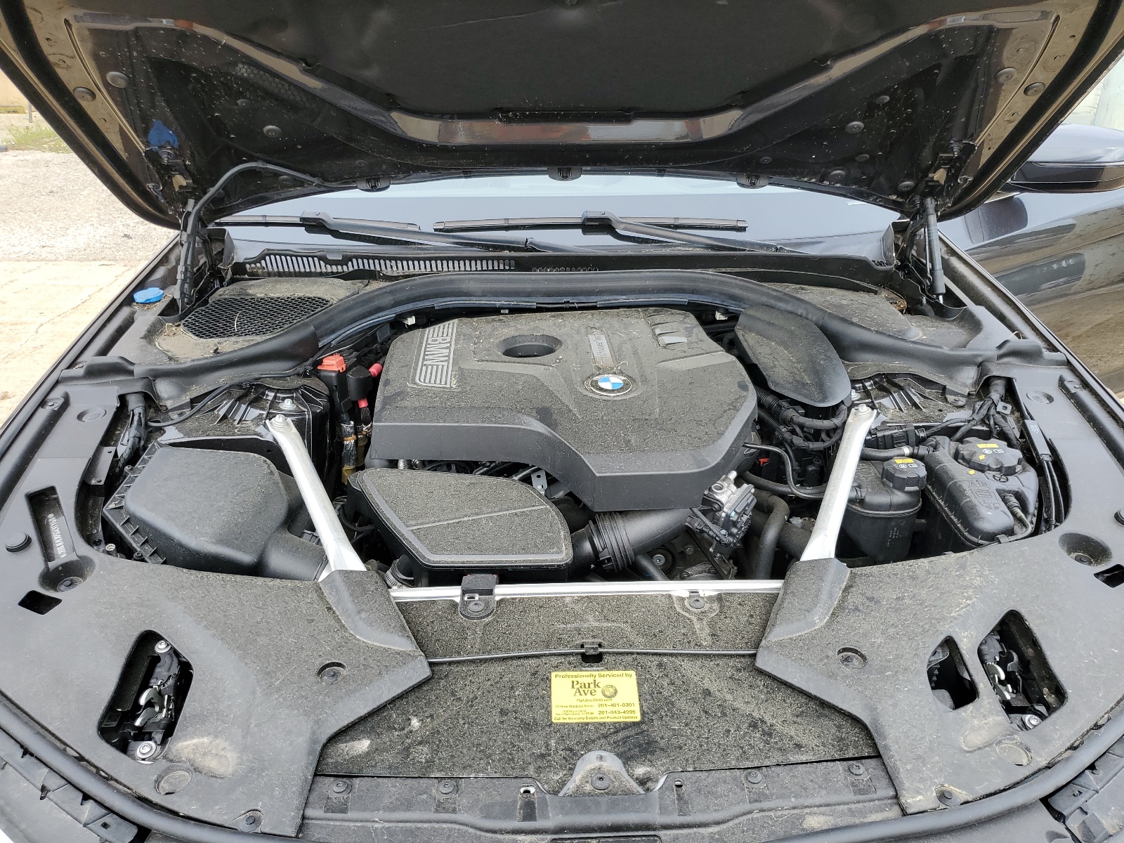 WBAJA7C56KWW19801 2019 BMW 530 Xi