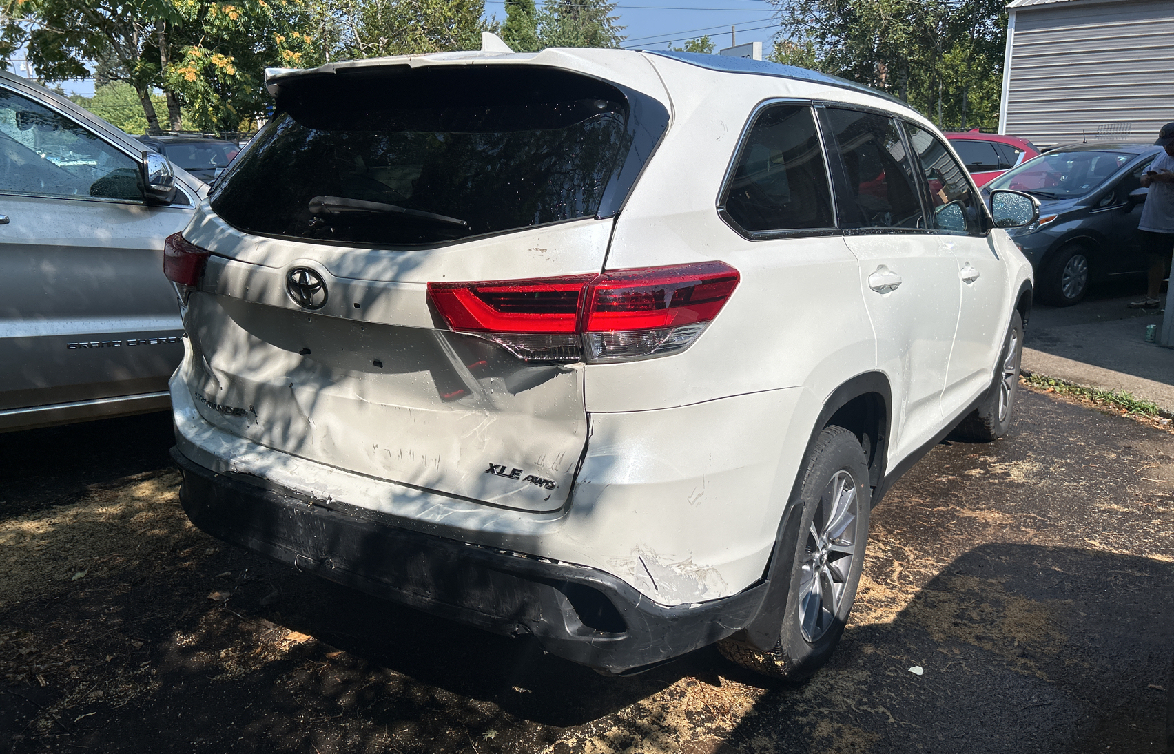 2019 Toyota Highlander Se vin: 5TDJZRFH4KS740629