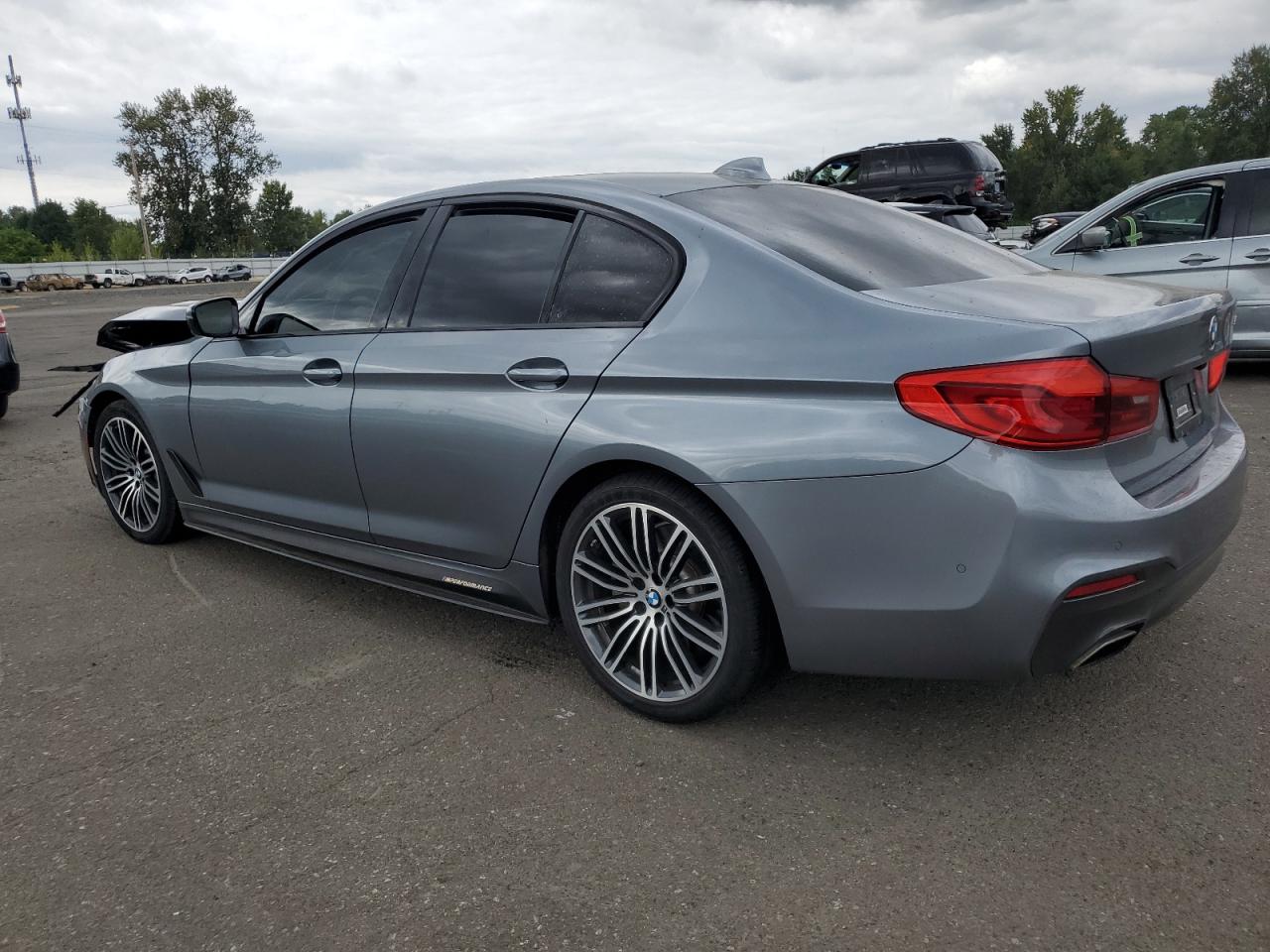 WBAJE5C51KWE66448 2019 BMW 5 SERIES - Image 2