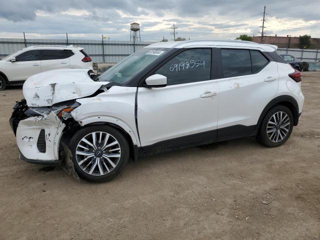 2022 Nissan Kicks Sv