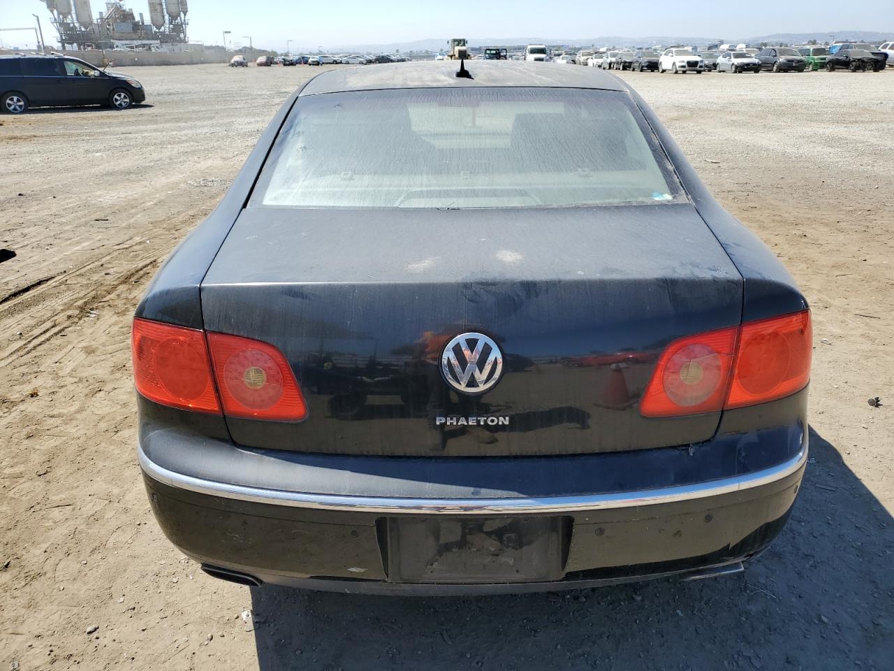 2005 Volkswagen Phaeton 4.2 VIN: WVWAF03D458004076 Lot: 66794644