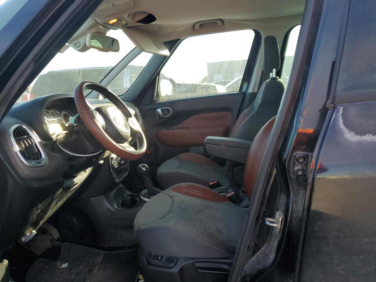 2014 Fiat 500L Trekking VIN: ZFBCFADH8EZ015823 Lot: 68136544