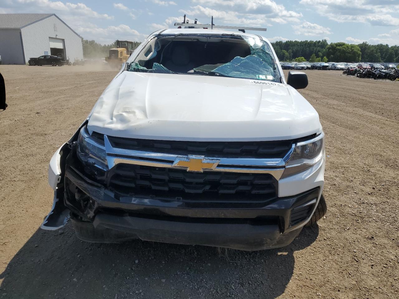 2022 Chevrolet Colorado - Image 5