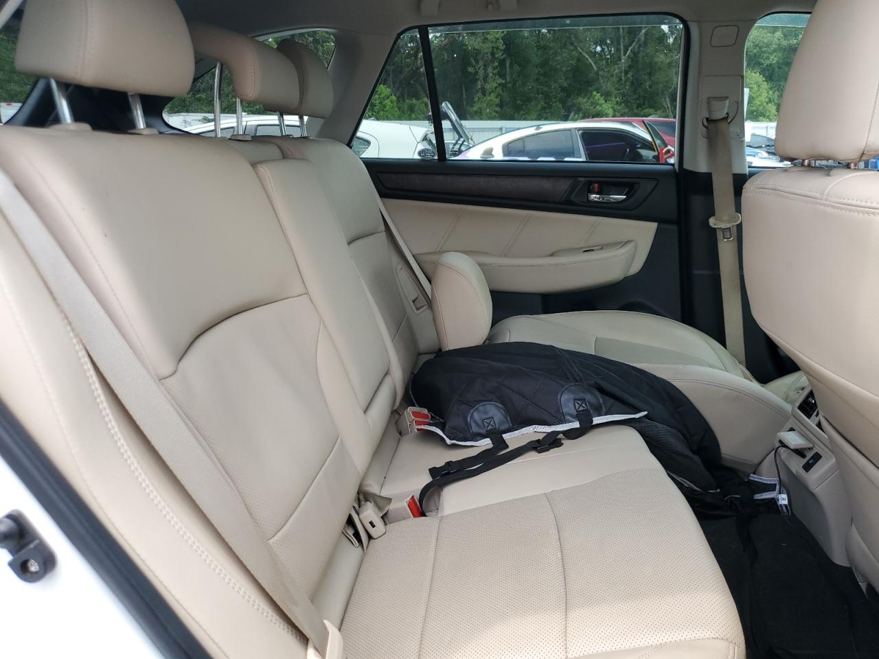 2018 Subaru Outback 2.5I Limited VIN: 4S4BSANC9J3306525 Lot: 66403494