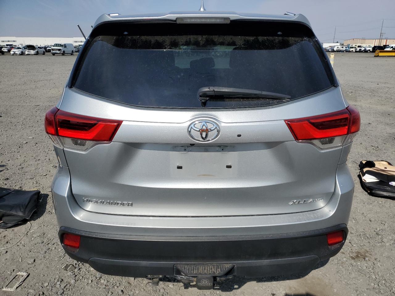 2019 Toyota Highlander Se VIN: 5TDJZRFHXKS616655 Lot: 66233894