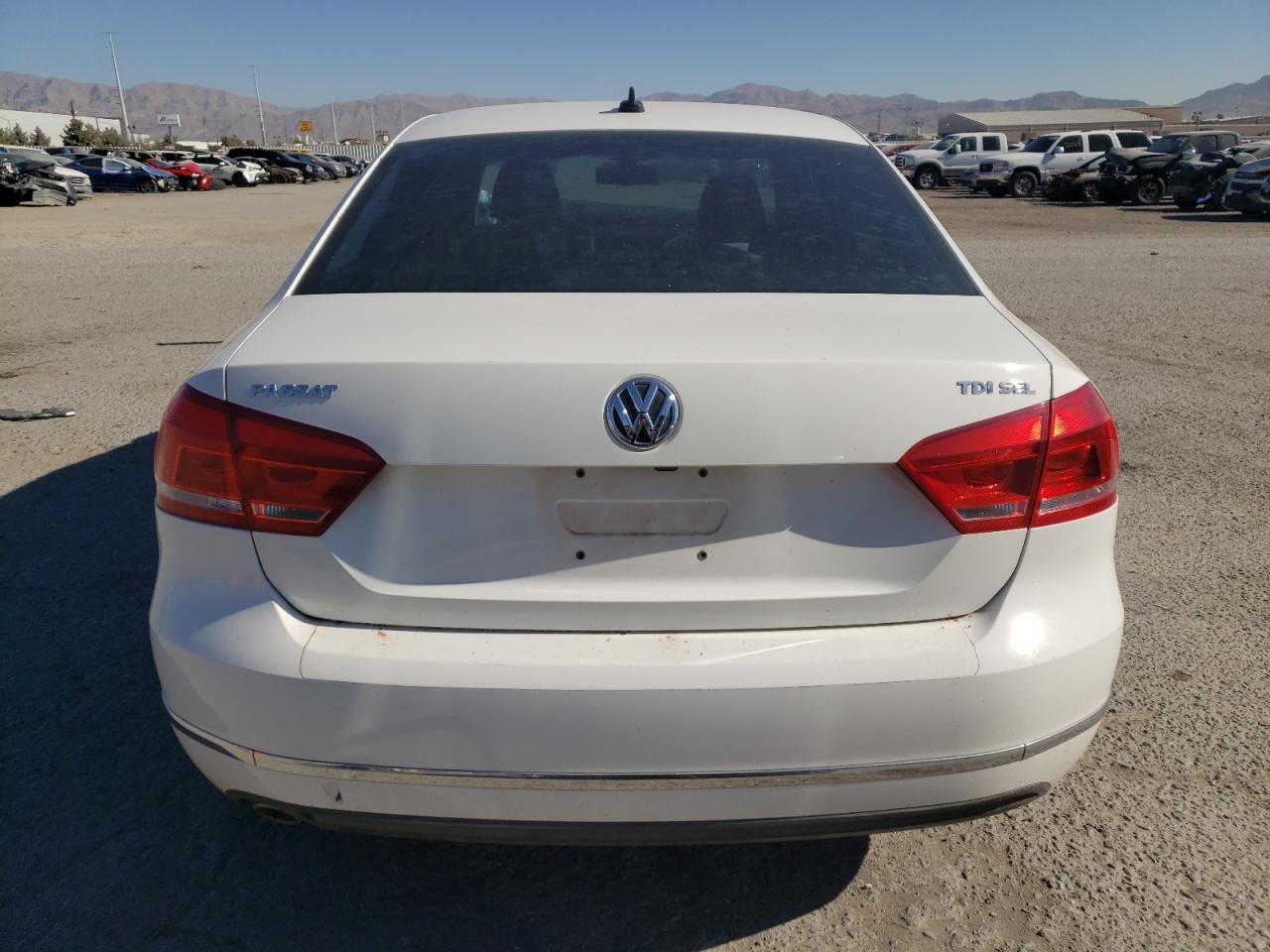 2014 Volkswagen Passat Sel VIN: 1VWCN7A34EC006418 Lot: 67149884