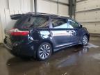 2019 Toyota Sienna Xle for Sale in Ham Lake, MN - Front End