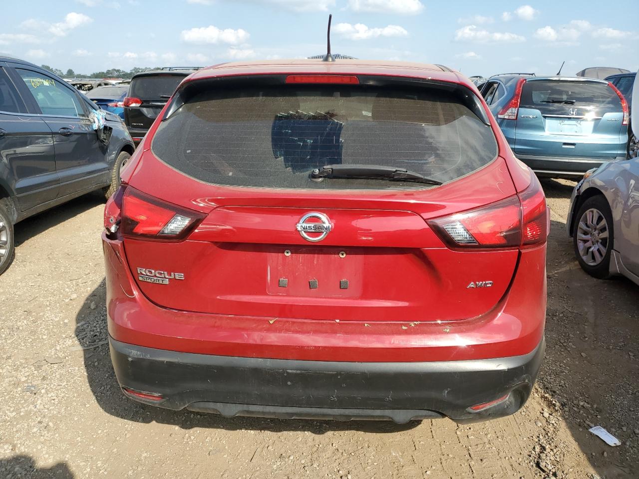 JN1BJ1CR0JW254654 2018 Nissan Rogue Sport S