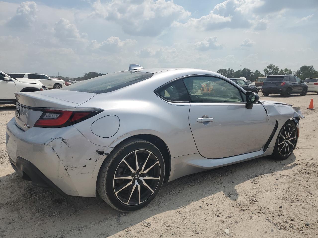 2022 Toyota Gr 86 VIN: JF1ZNBB13N9757414 Lot: 67075004