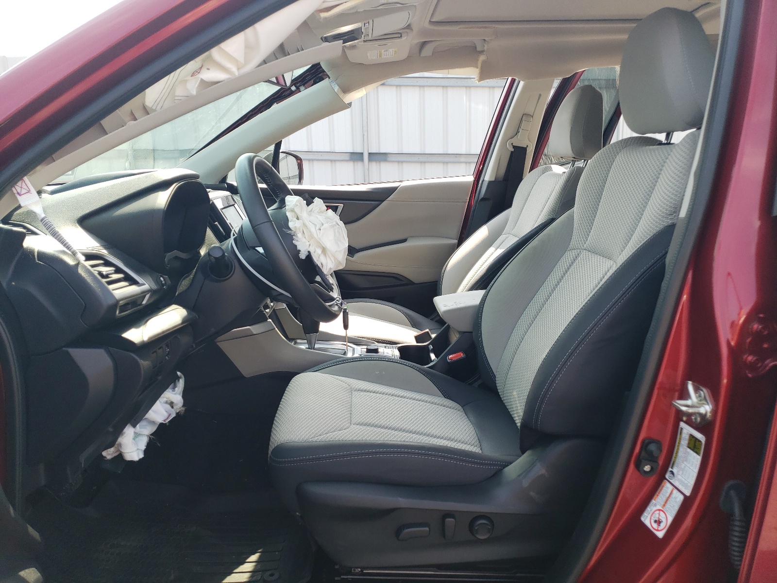 JF2SKAEC5KH483521 2019 Subaru Forester Premium