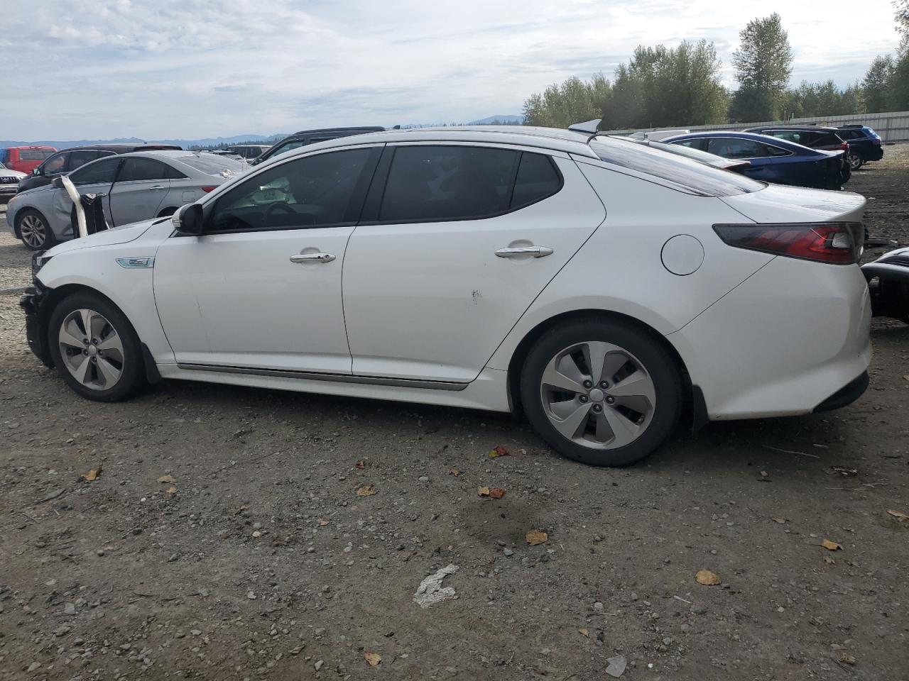 KNAGN4AD3G5093163 2016 KIA OPTIMA - Image 2