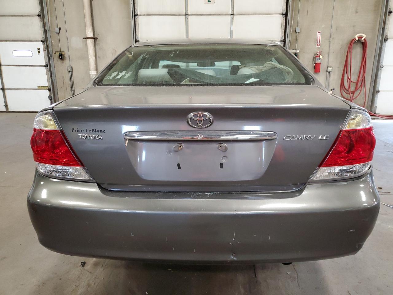 2005 Toyota Camry Le VIN: 4T1BE32K45U549884 Lot: 66584964