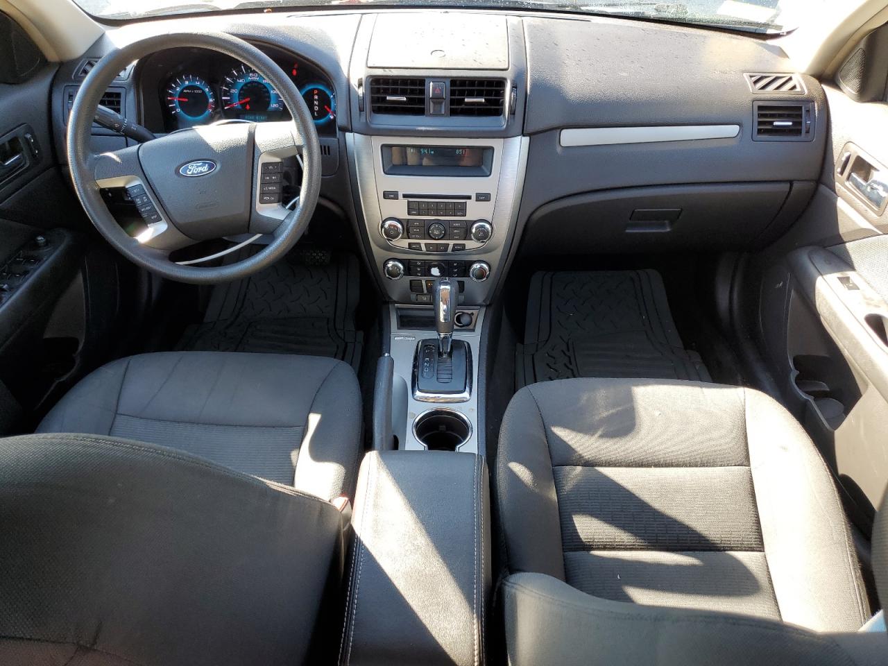 2011 Ford Fusion - Image 8