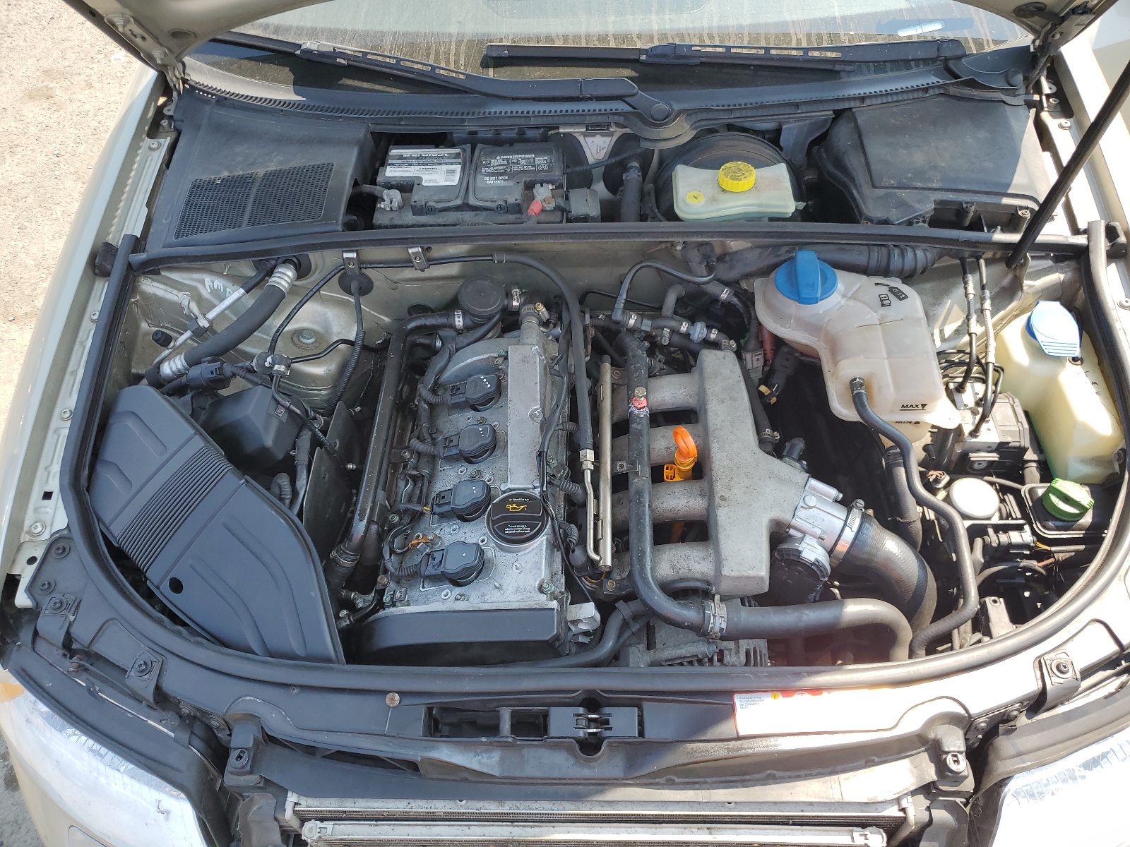 WAULC68E74A258715 2004 Audi A4 1.8T Quattro